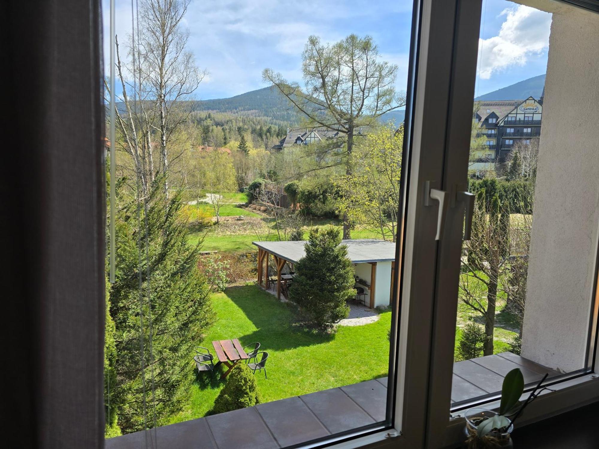 Pokoje Bardzo Goscinne Karpacz Exteriér fotografie